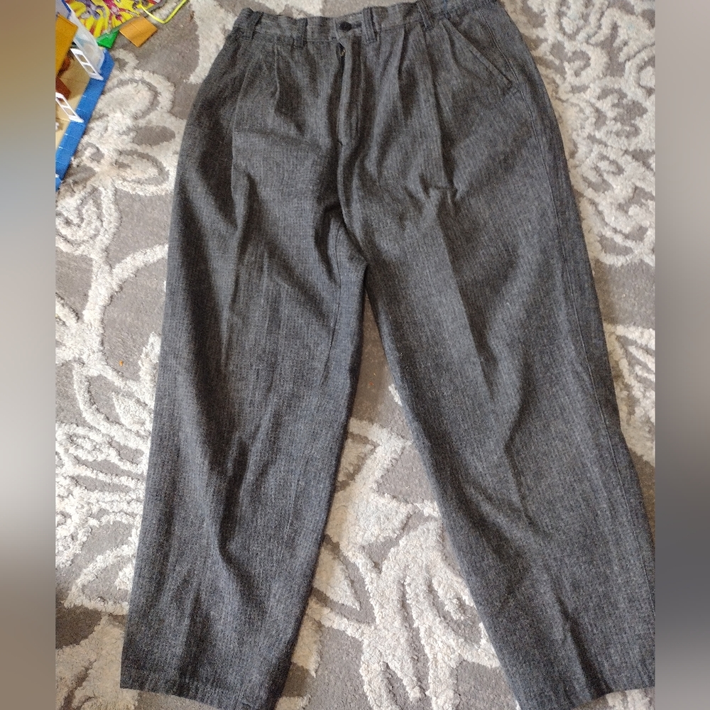 Saturdays Pleated pants